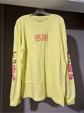 Yellow Floral Sleeve Long-Sleeve Tee with Script Graphic